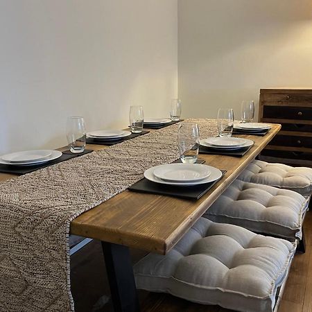 Stunning Beverley Bungalow W Fireplace, Private Parking, And Garden Eksteriør billede
